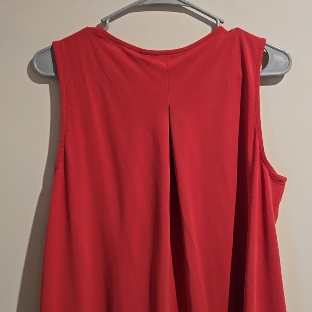 Ann Taylor pink top. Size medium. - Picture 5 of 7